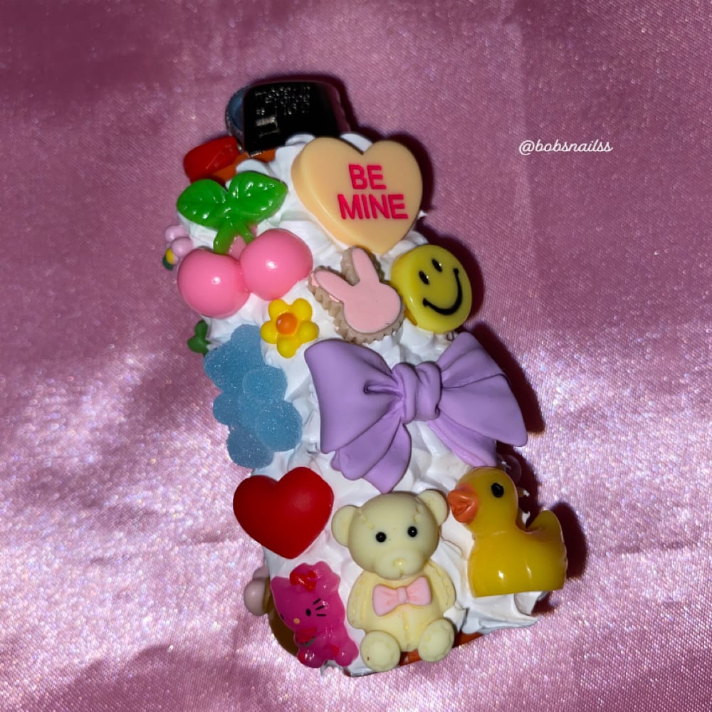 Image of 🍊🦋💟🍓Decoden Lighter