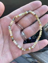 Image 1 of Flower Agate Braceleta