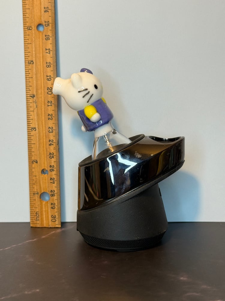 Image of Hello Kitty Fan-rio Puffco Peak Dry Top 