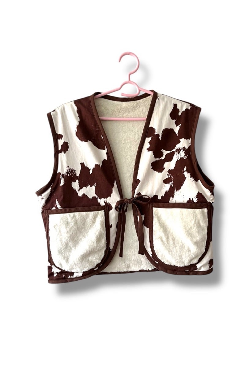 Image of Cow vest 2in1