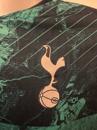 Image 5 of Tottenham Hotspur “LUCAS 27” 2018/19 Third Shirt + patches (M)