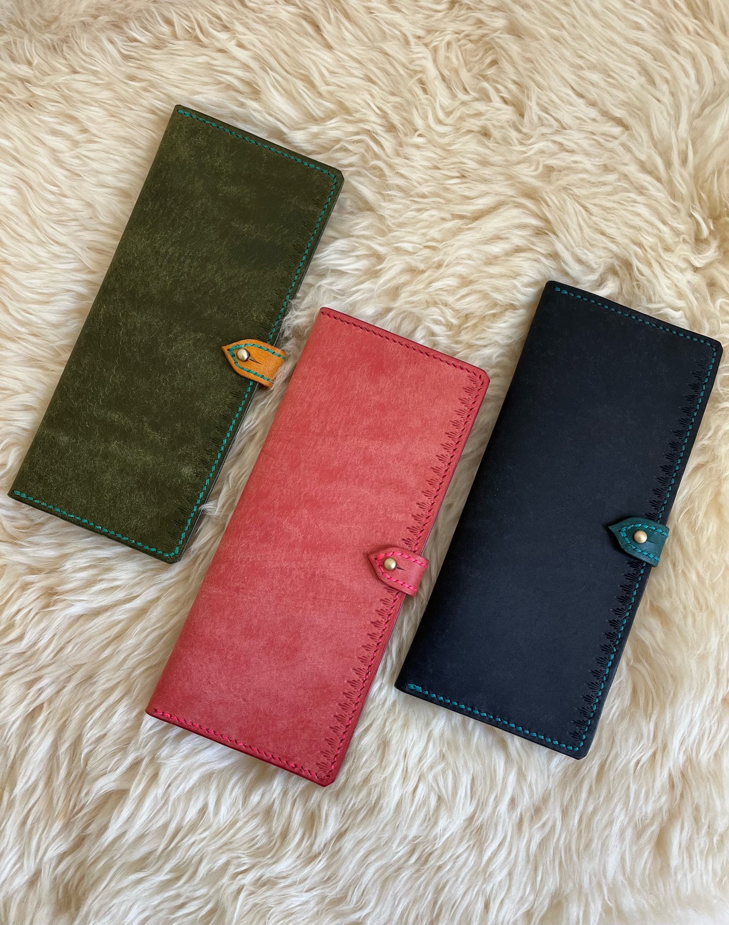 Image of Black/Ortensia Pueblo Long Wallet 