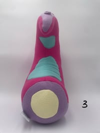 Image 10 of Tentacle Travel Pillow