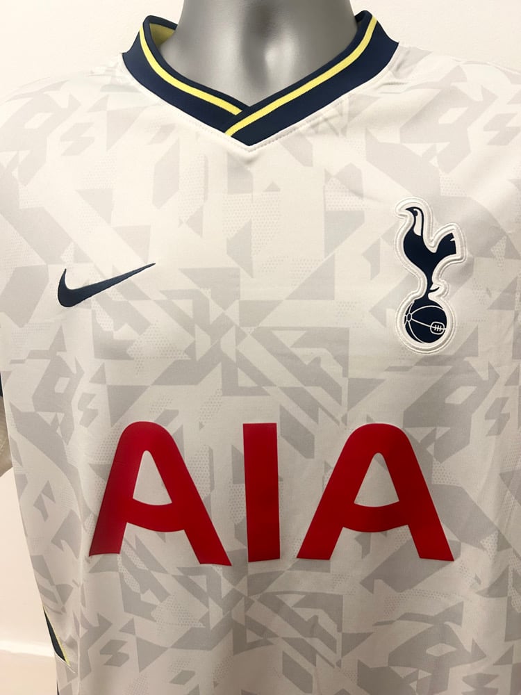 Image of PRE ORDER: Tottenham Hotspur "KANE 10" 2020/21 Home Shirt + patches (L)