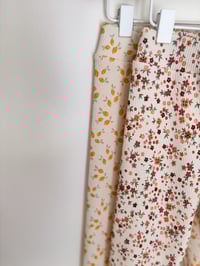 Image 1 of Legging Côtelé Fleuri rouge 🌹
