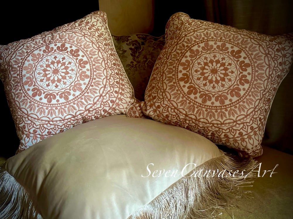 Image of “Olga” Throw pillow 