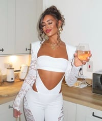 Image 2 of Dakota in white