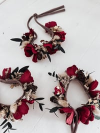 Image 6 of festive magnolia halo