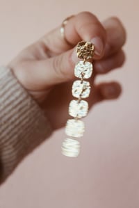 Image 2 of Brincos Aurora 