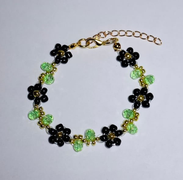 Image of Black Daisy Bracelet 