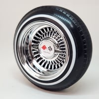 Image 2 of 1:10 scale Rayz straight lace