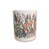 Image 3 of Gnome Garden Party Mug (450ml / 15oz)