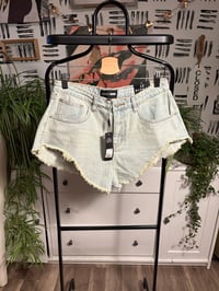 Image 1 of NWT fashion nova shortss