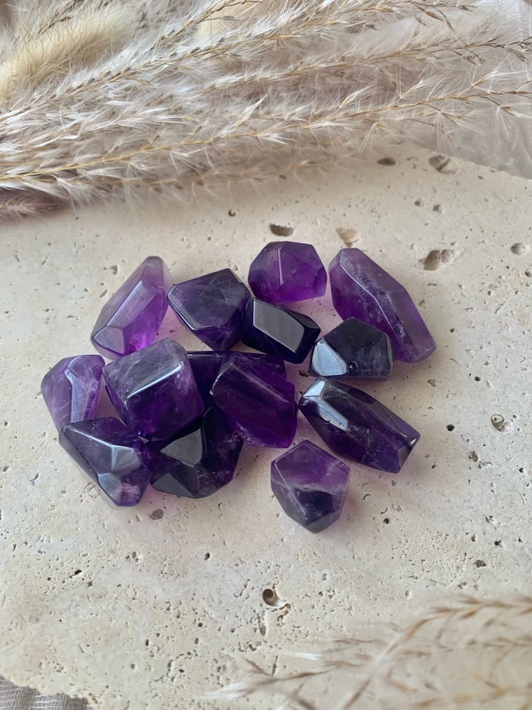 Image of Mini Amethyst Freeforms