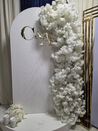 Image 1 of  beautiful way to welcome your guests? 