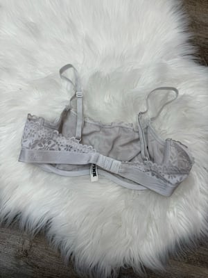 Image of PINK Victoria’s Secret Grey Lace Bra - 34B