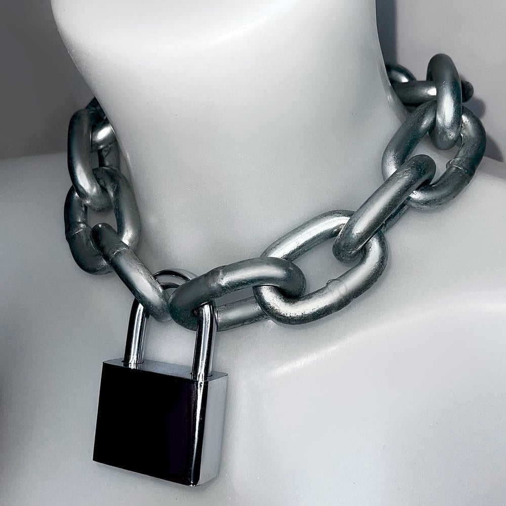 Image of DECRYPTION CHOKER