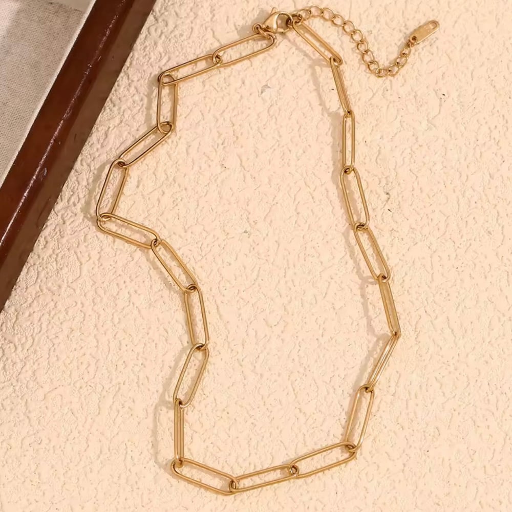 Image of RAMONA Large Paperclip Necklace 