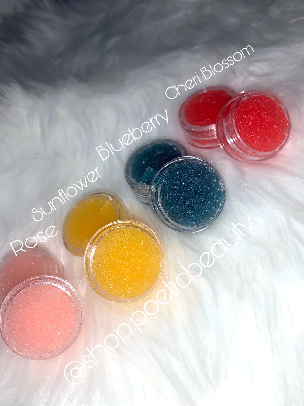 Image of Hydrating Lips Scrubs 