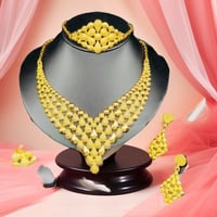 Image 3 of Golden Portrait Elegance Jewelry Set