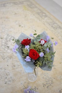 Image 1 of Trio de Rosas - La novetat