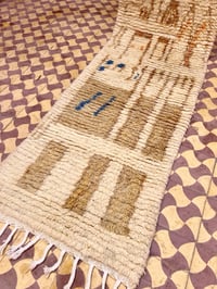 Image 2 of tapis 318