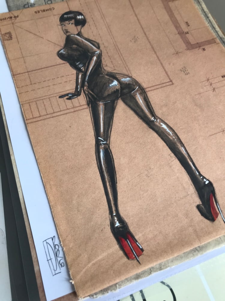 Image of Loulou latex 2