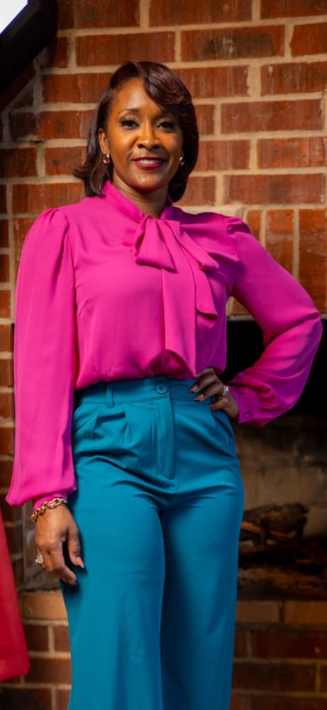 Image of Chiffon Blouse w/Neck Tie