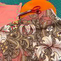 Image 2 of Tote William Morris Golden Lily No.27 