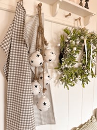 Image 2 of String of white star bells