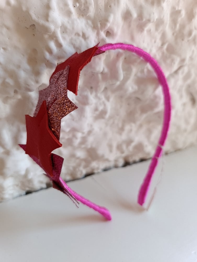 Image of Cerchietto stelle imperfette rosso/rosa