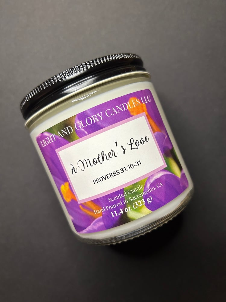 “A Mother’s Love” Candle Image 2