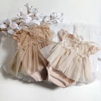 Image 1 of Beige newborn set for twins photoshoot | beige | photo props