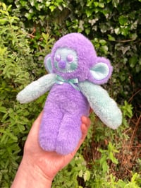 Image 4 of Jelly Legs