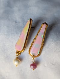 Image 3 of Opalescent Teardrop II