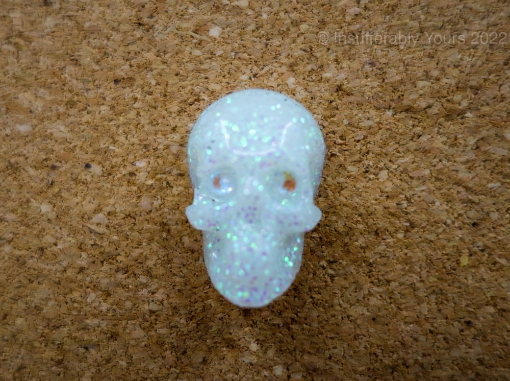 Mr. Grinning Skull - Glitter Bomb
