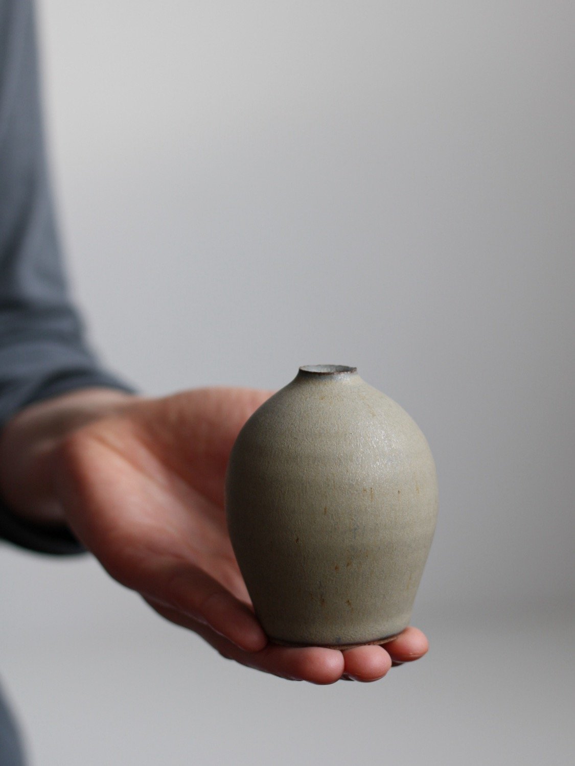 Image of mini vase 09