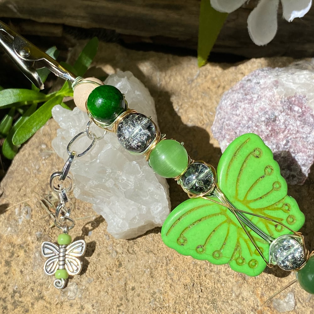 Image of garden butterfly roach clip