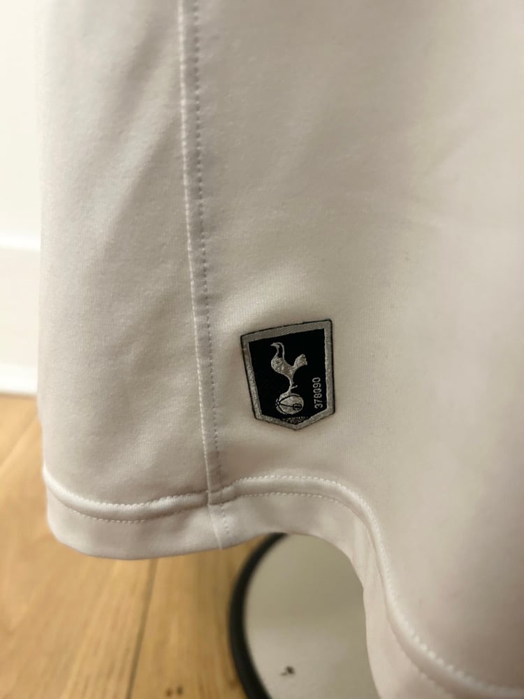 Image of Tottenham Hotspur “DELE 20” 2016/17 Home Shirt + PL patches  (S)