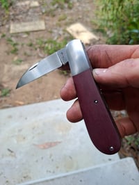 Image 5 of Swayback wharncliffe slipjoint, crimson scales