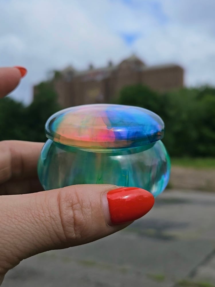 Image of Tye Dye Smol Round Box