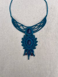 Image 1 of Macrame necklace with lapis lazuli 