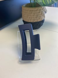 Image 3 of SQUARE HAIR CLAW Small 