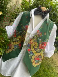 Image 5 of CHALECO FEITO A MAN. FOLIADA76. Talla S/M