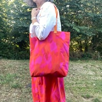 Image 2 of Trouser Tote Medium