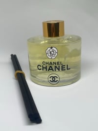 Image 1 of Deluxe Reed diffuser 