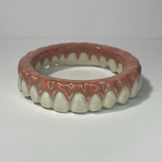 Teeth Bracelet J - 6.50 in Inner Circumference