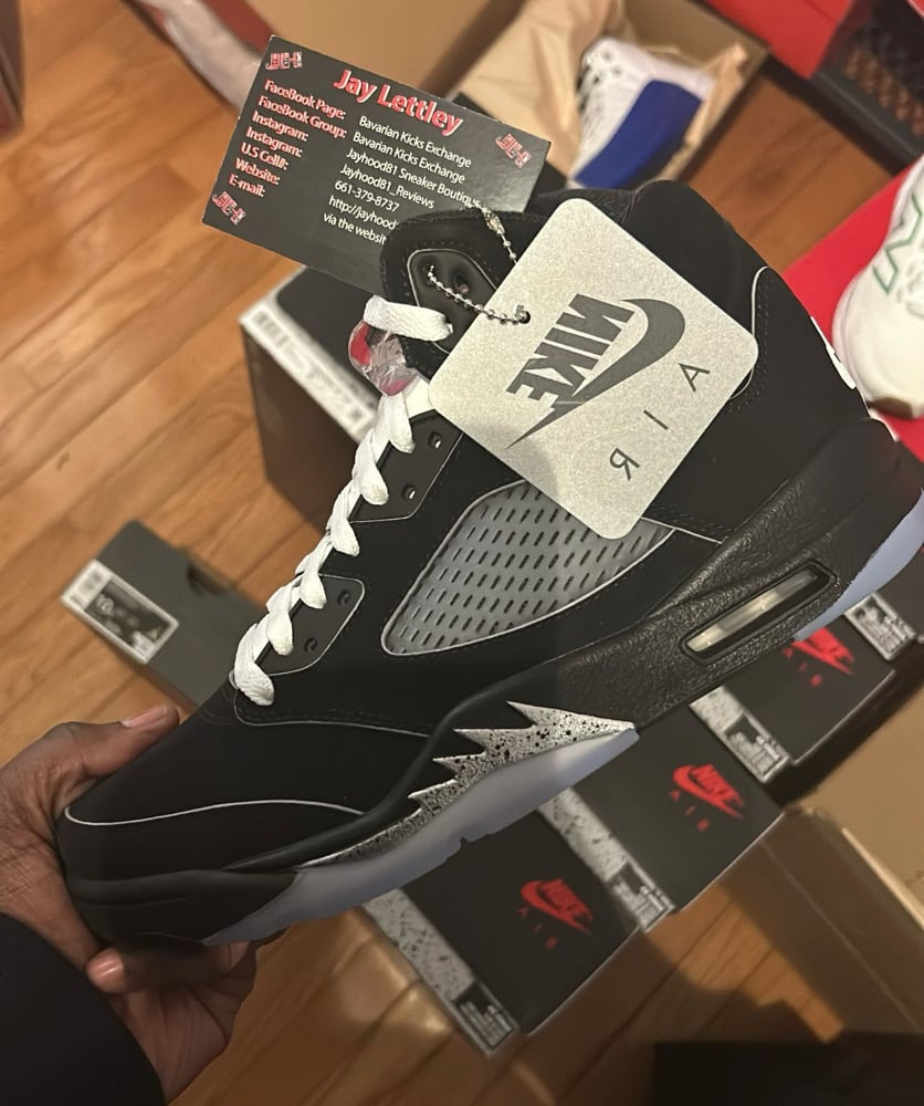 Image of Jordan Black Metallic Reimagined Retro 5s