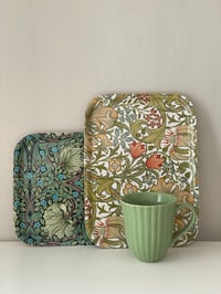 Image 3 of Plateau William Morris