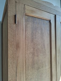 Image 5 of ARMOIRE PENDERIE PARISIENNE EN HÊTRE MASSIF 